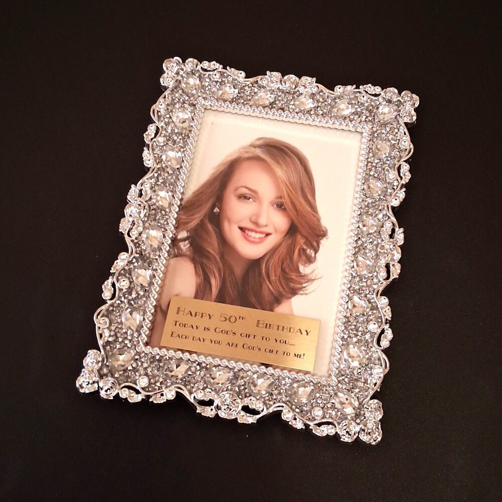 Vintage NEW Floral Designed Photo Frame 4”x6” Engraved Silver Picture Frame